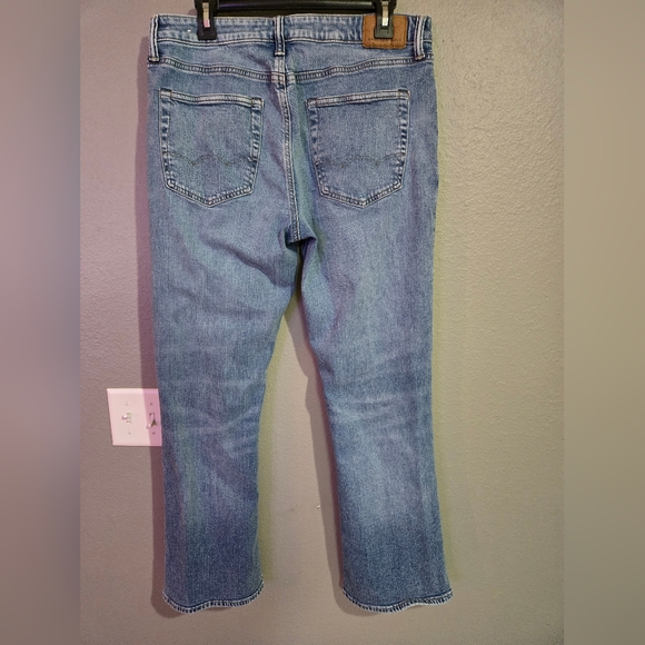 American Eagle Outfitters Spring 2025 Slim Blue Bootcut Jeans Size 34X32 - Picture 15 of 16